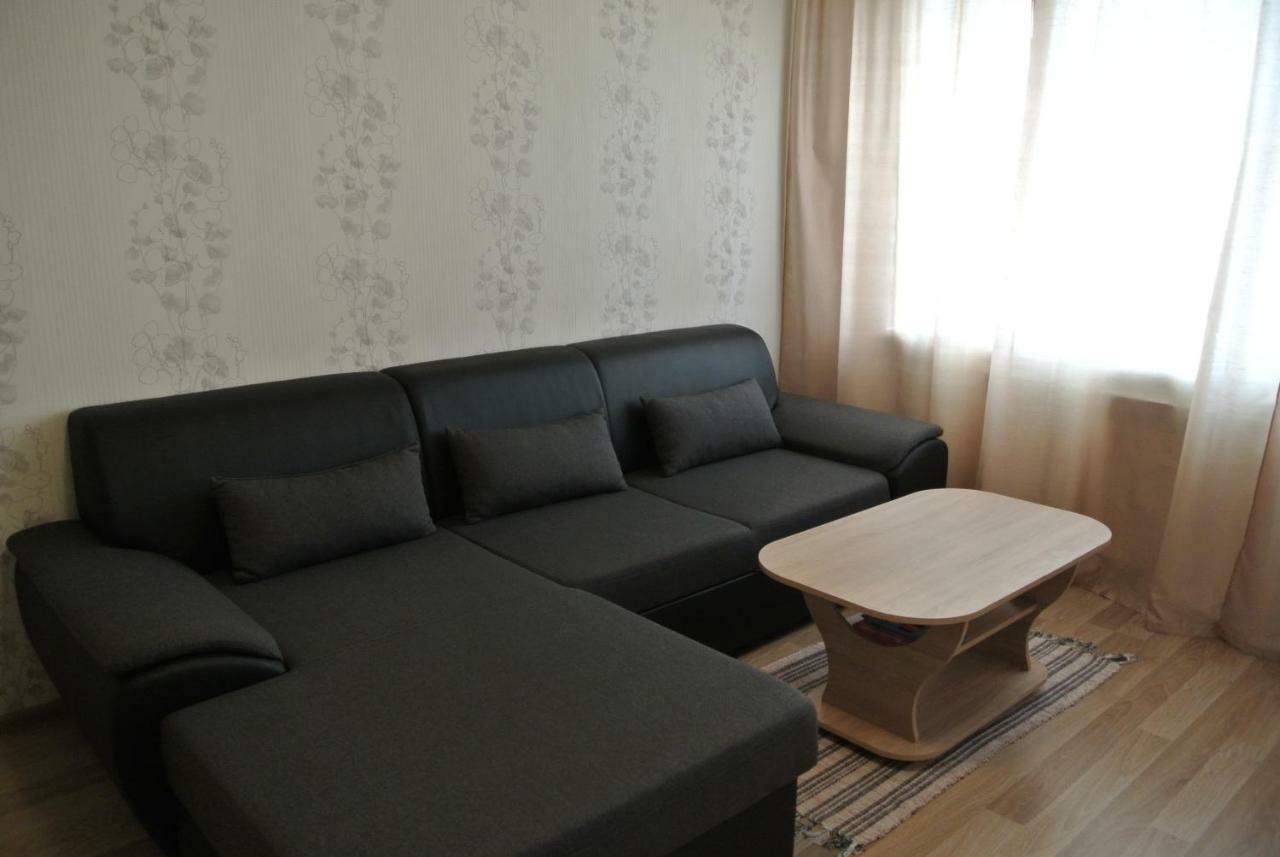Piramida Apartments Нарва Экстерьер фото