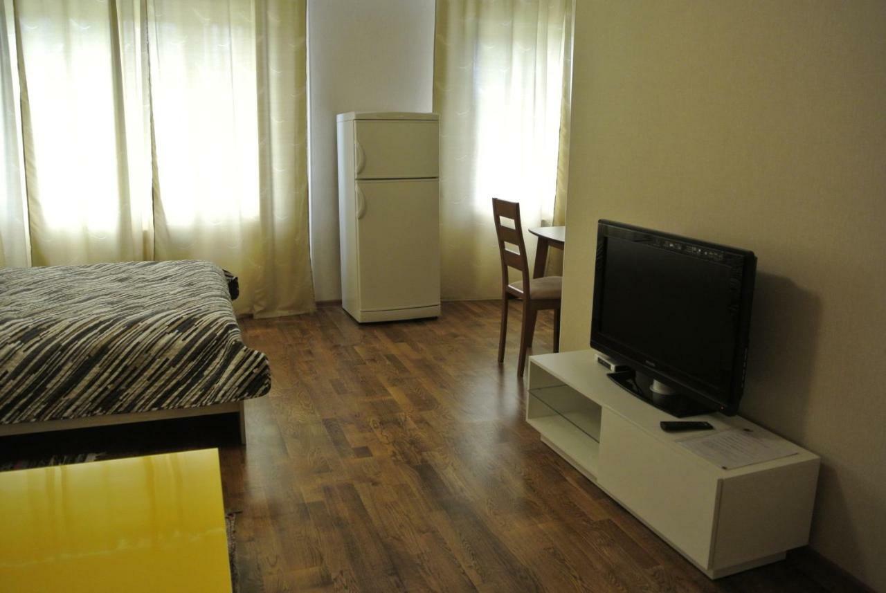 Piramida Apartments Нарва Экстерьер фото