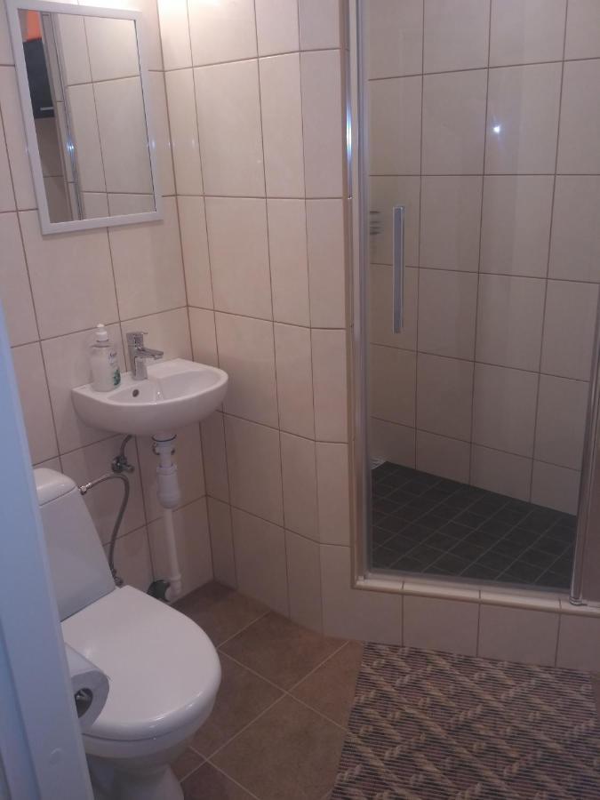 Piramida Apartments Нарва Экстерьер фото